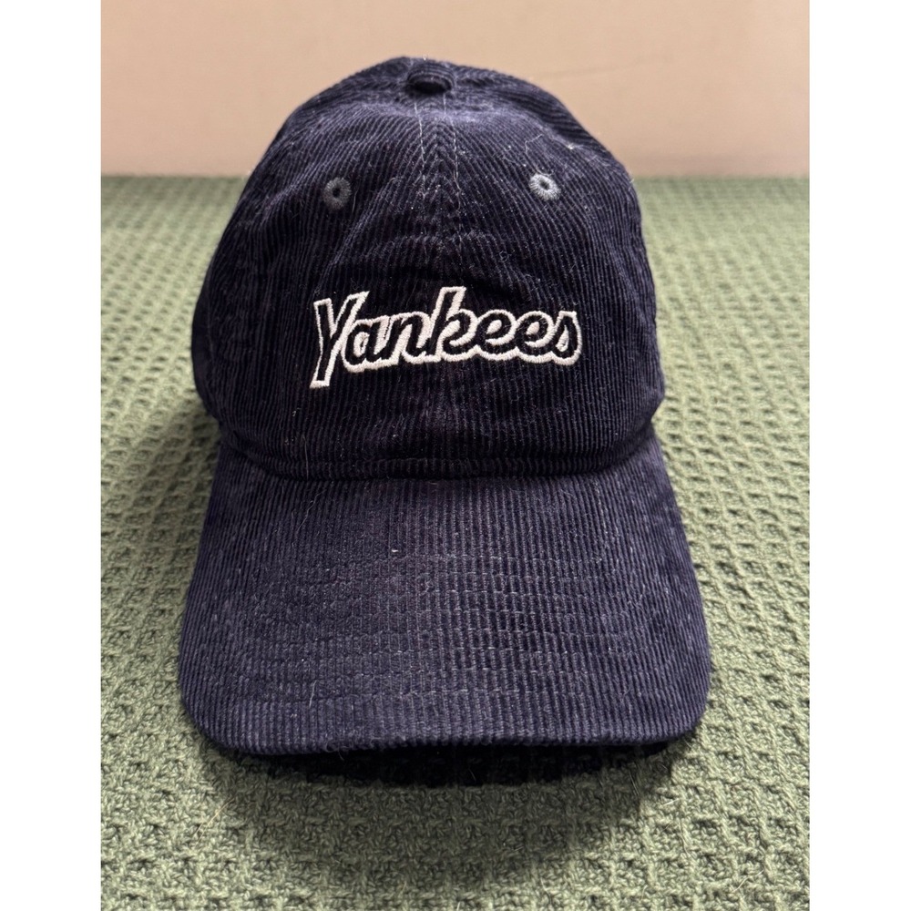 New Era 9TWENTY New York Yankees Corduroy Hat Navy Blue Adjustable MLB Cap